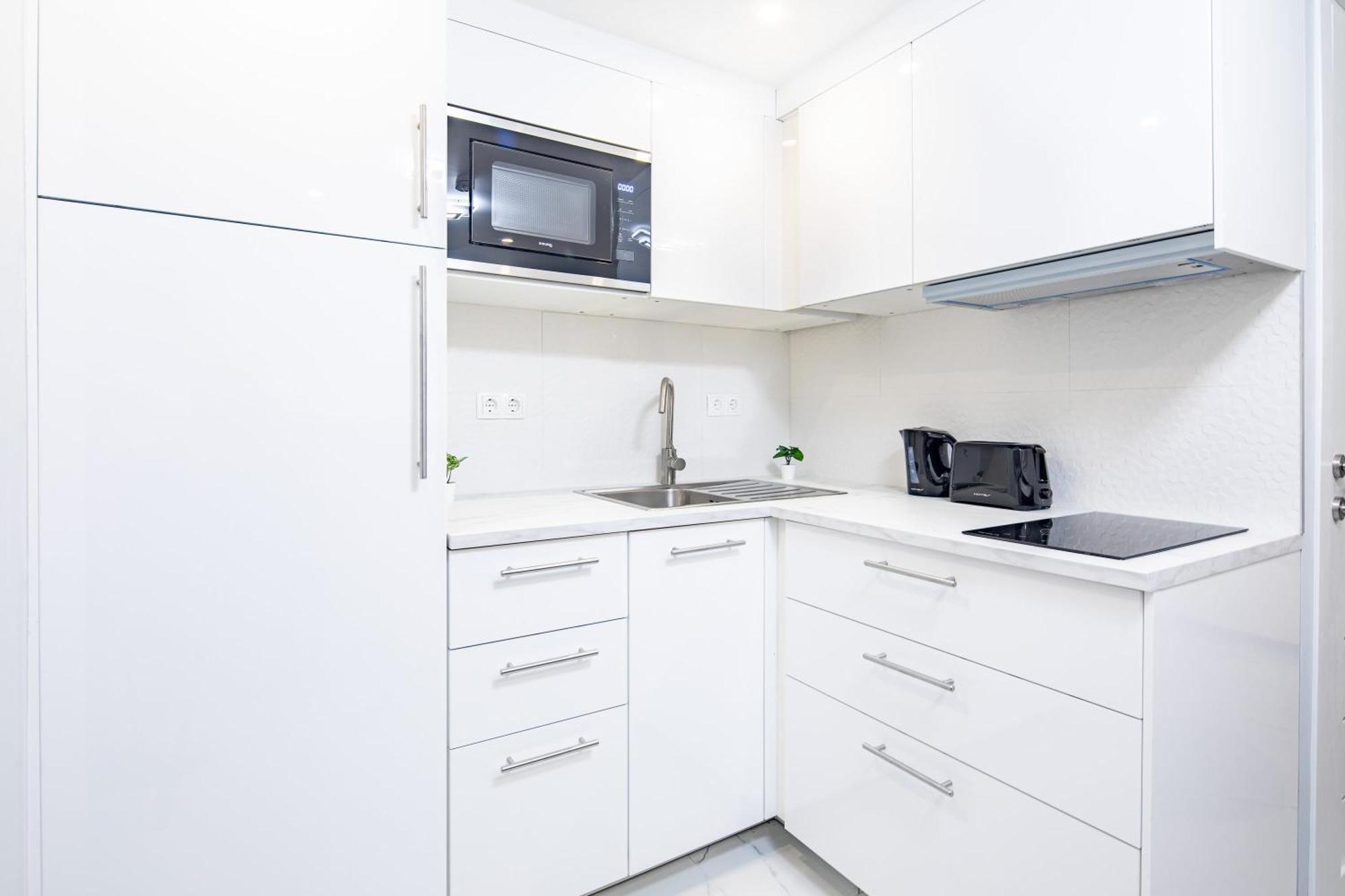 Apartment Very - Easy Access Budapest